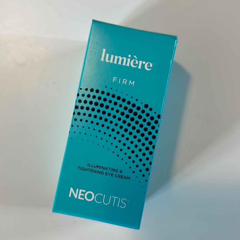 NEW IN BOX Neocutis Lumière Firm Illuminating & Tightening Eye Cream 15ml